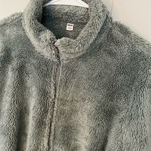 UNIQLU Fleece Jacket size L